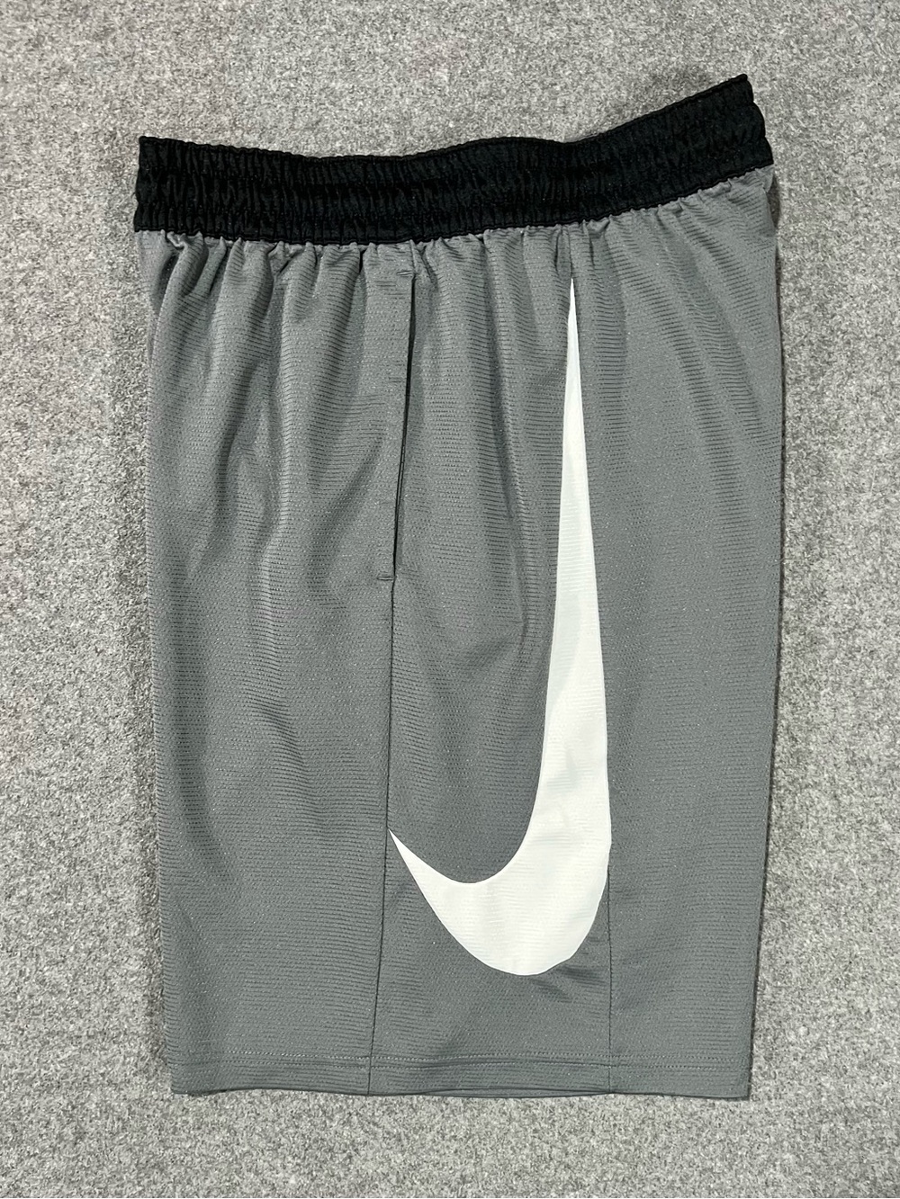 Nike HBR Dri-Fit 9” Basketball Shorts Iron Grey/Black/White Men's Size Large